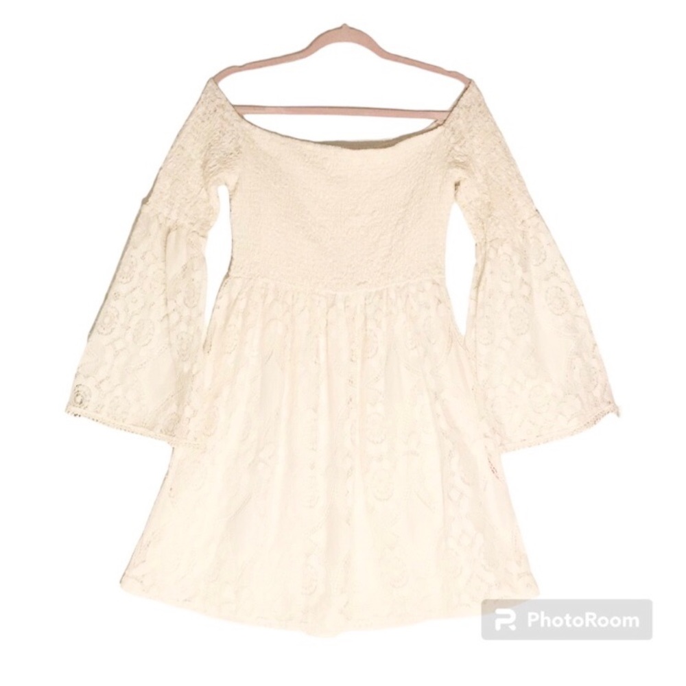 Off White Off the Shoulders Boho Smocked Lace Lined Tunic Blouse Bell Sleeves M